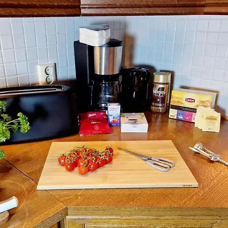 King Bed Great Location Floor 베르겐