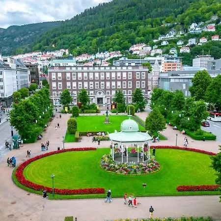 Nyaraló King Bed Great Location Floor Bergen